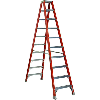 LOUISVILLE LADDER FM1504