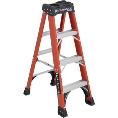 LOUISVILLE LADDER FS1404HD