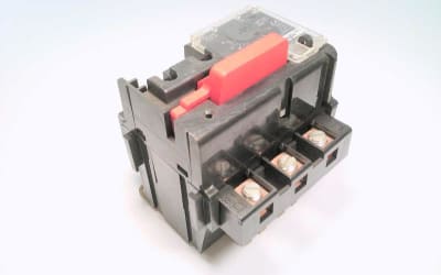 SCHNEIDER ELECTRIC 9065-SS210