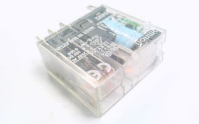 OMRON G2R-2-SND 24VDC