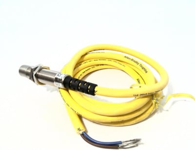 ALLEN BRADLEY 871TM-B8C18-H2