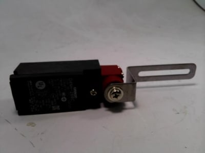 OMRON D4NH-2BBC