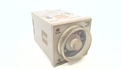 OMRON H3CR-H8L 100-120AC M