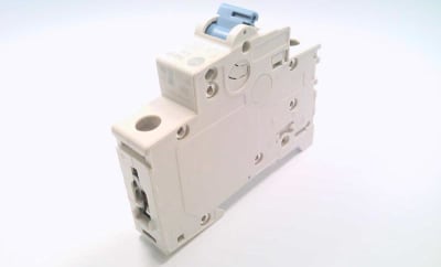 ALLEN BRADLEY 1492-SPM1D030