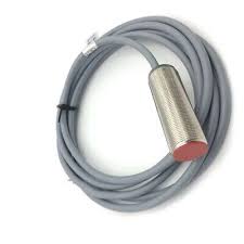 LEUZE ISS 208MM/4NO-2E0