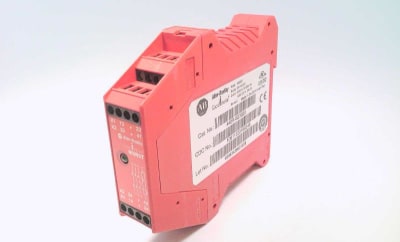 ALLEN BRADLEY 440R-B23020