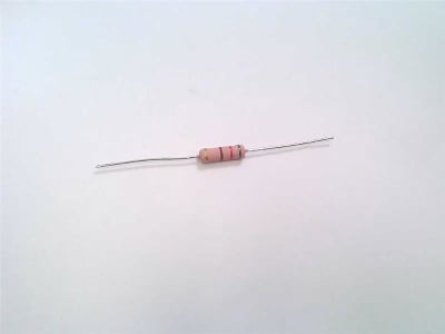 YAGEO FMP300JT-73-820R