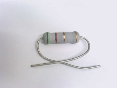 YAGEO RSF200JT-73-5R1