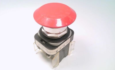 ALLEN BRADLEY 800T-FXT6A5