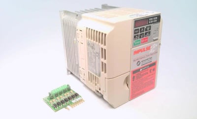 YASKAWA ELECTRIC CIMR-VU4A0004BAA