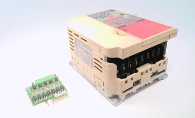 YASKAWA ELECTRIC CIMR-VU4A0001BAA