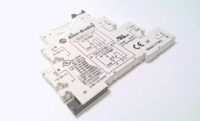ALLEN BRADLEY 700-HLT1L1