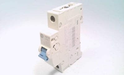 ALLEN BRADLEY 1492-SPM1D100