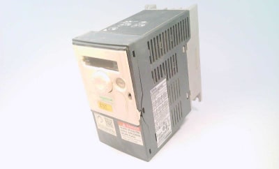 SCHNEIDER ELECTRIC ATV312H037M2