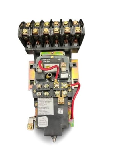 SCHNEIDER ELECTRIC 8903LXO60V04
