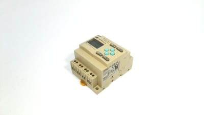 OMRON ZEN-10C4AR-A-V2