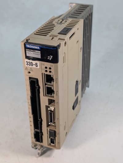 YASKAWA ELECTRIC SGD7S-2R8AA0A000F82