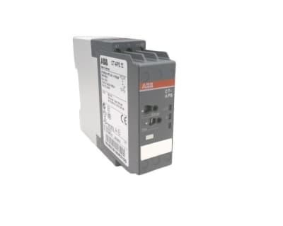 ASEA BROWN BOVERI 1SVR630180R3100