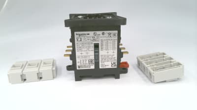 SCHNEIDER ELECTRIC V2