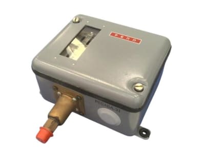 JOHNSON CONTROLS P80ABA-31