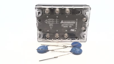 STRUTHERS DUNN RELAYS 645TZ440-3-32VDC