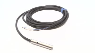 OMRON E2E-C06S02-WC-B1 2M