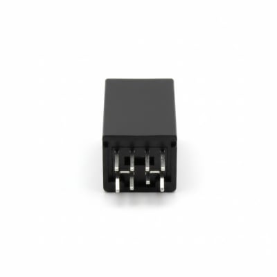 TE CONNECTIVITY 1318123-1