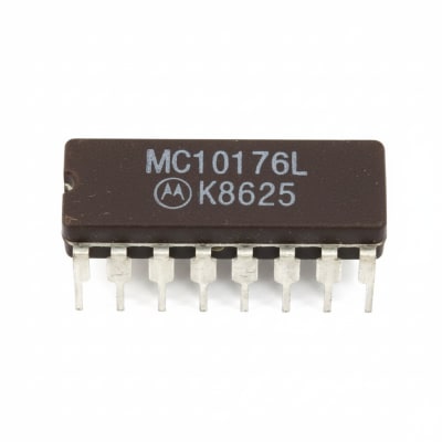 NXP SEMICONDUCTOR MC10176L