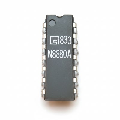 TI SEMICONDUCTOR IC8880