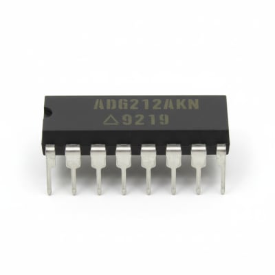ANALOG DEVICES IC212AKN