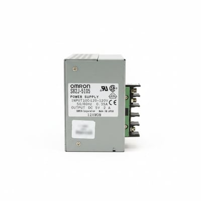 OMRON S82J-5105