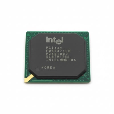 INTEL FW82371EBSL37M