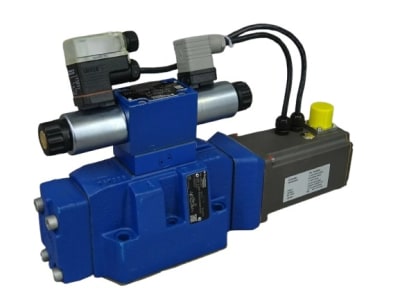 SUMITOMO 4WRKE16W200P-33/6EG24K31/A5D3M-693=DE