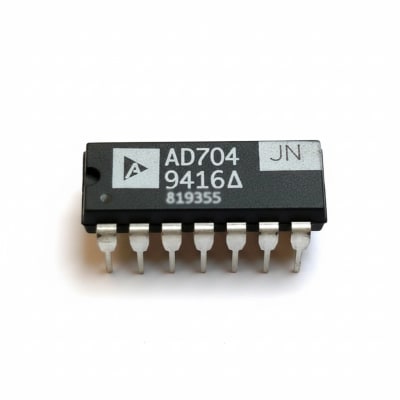ANALOG DEVICES AD704JN