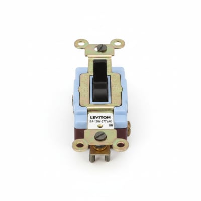 LEVITON 15A-120V-277VAC