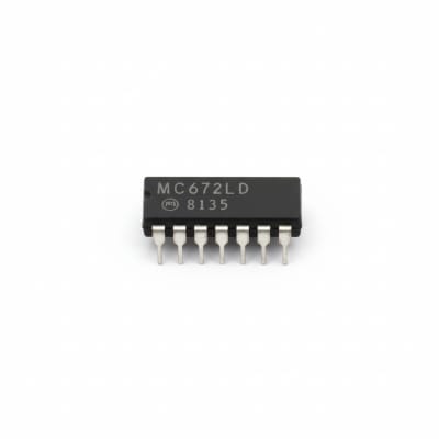 NXP SEMICONDUCTOR MC672LD