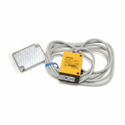 OMRON E3J-R1B3