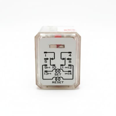 INDUSTRIAL CONTROLS 19P2CD024