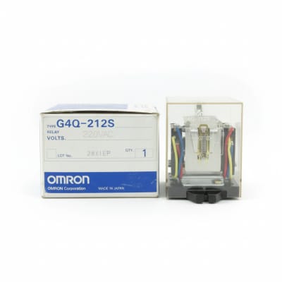 OMRON G4Q-212S-220AC