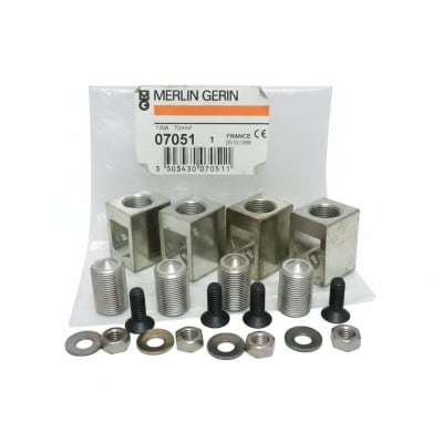 SCHNEIDER ELECTRIC 07051