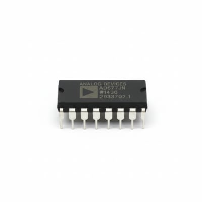 ANALOG DEVICES AD677JNZ