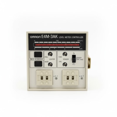 OMRON E4M-3AK-110/220VAC