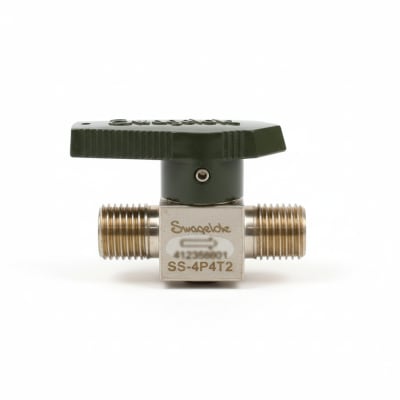 SWAGELOK SS-4P4T2