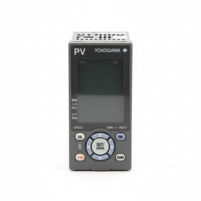 YOKOGAWA UT52A-NNN-11-RN/U1