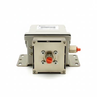 DELTA CONTROLS W20102E702A
