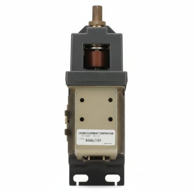 CROWN EQUIPMENT CORPORATION 8305L7101