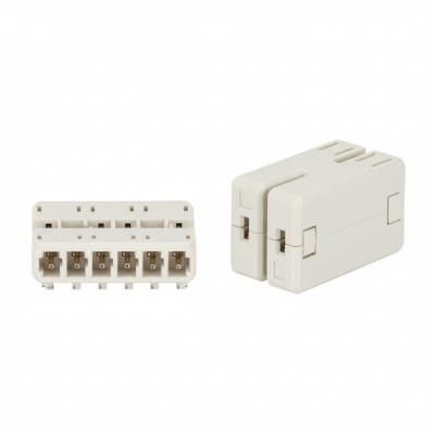 TE CONNECTIVITY 1954289-3