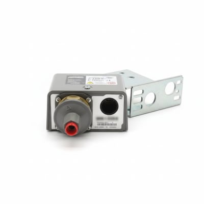 JOHNSON CONTROLS P70GA-11