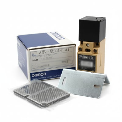 OMRON E3N2-R5E44-US