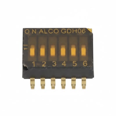 TE CONNECTIVITY 1571983-8